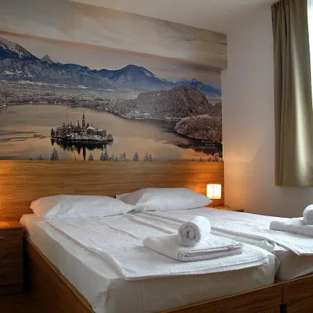 Bed & Breakfast By The Way