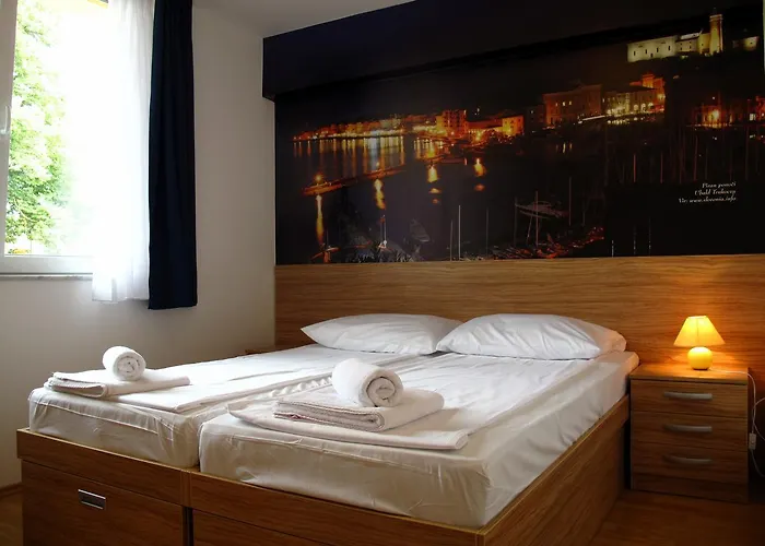 Bed & Breakfast By The Way