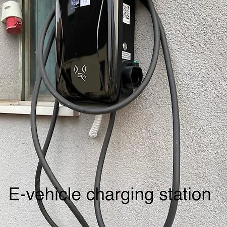 By The Way فندق مبيت وإفطار 3*