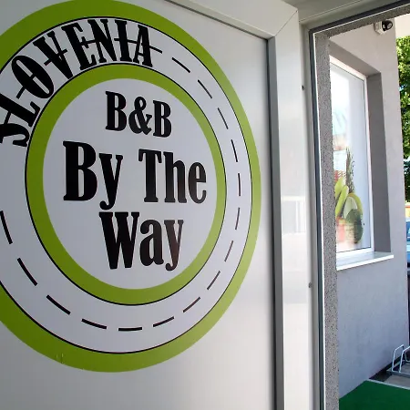 By The Way فندق مبيت وإفطار