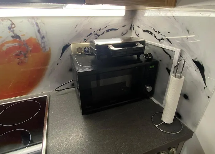 By The Way לינה וארוחת בוקר